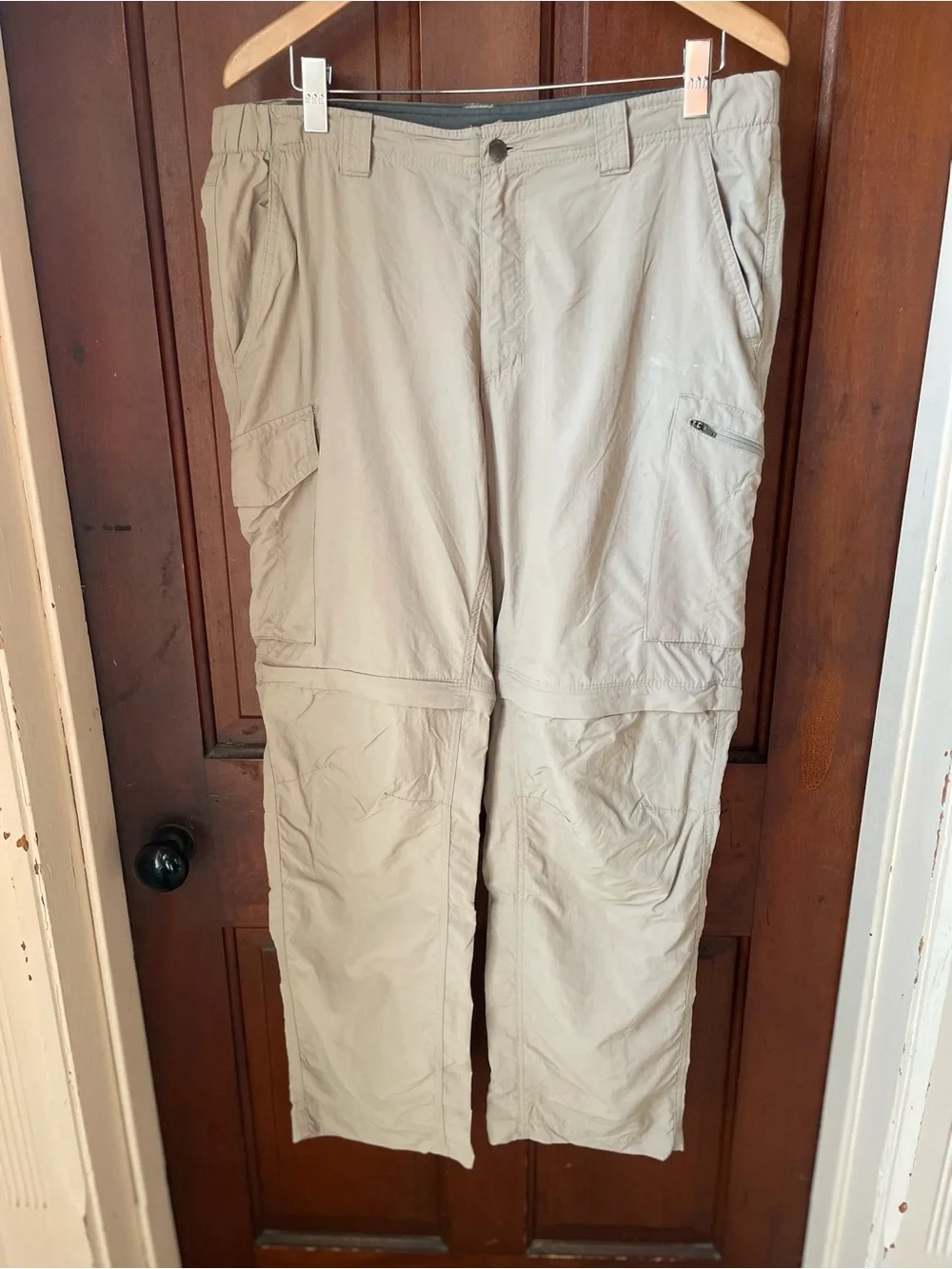 Columbia men's 36 x 32 khaki pants